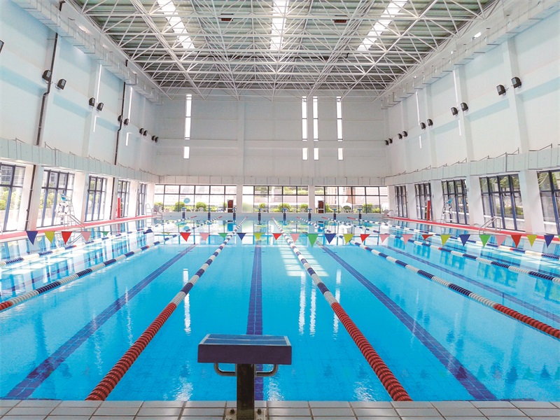 室內(nèi)泳池三集一體熱泵 