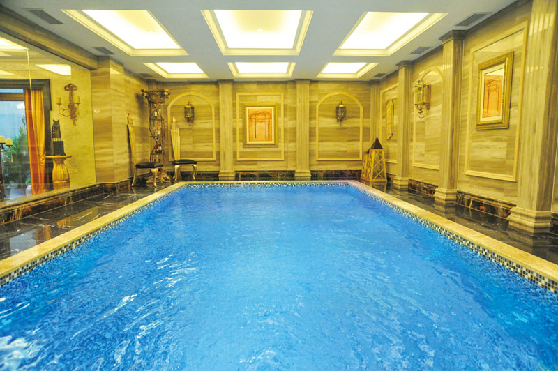 室內(nèi)恒溫游泳池難題纏身？看這篇教你輕松搞定！