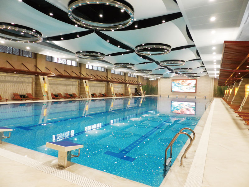 室內(nèi)泳池潮濕結(jié)露？三集一體熱泵能徹底解決嗎？