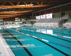 室內(nèi)游泳池 