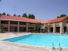 選用空氣源熱泵冷（熱）水機(jī)組時(shí)應(yīng)注意哪些問題？